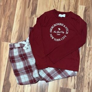Abercrombie & Fitch Red and White Pajama Set Classic Comfort